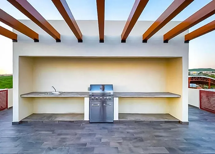 Apartamento With Private Terrace, Pool & Gym Access